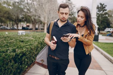 Genç çiftin birlikte