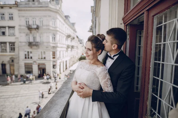 Novia y novio — Foto de Stock