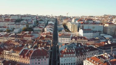 Gökyüzü görünümü Lizbon büyüleyici şehir ve onun downtow