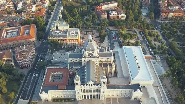 Королевский дворец в Мадриде — стоковое фото