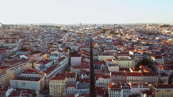 Rua Augusta ile ünlü Augusta Arch Lizbon, Portekiz