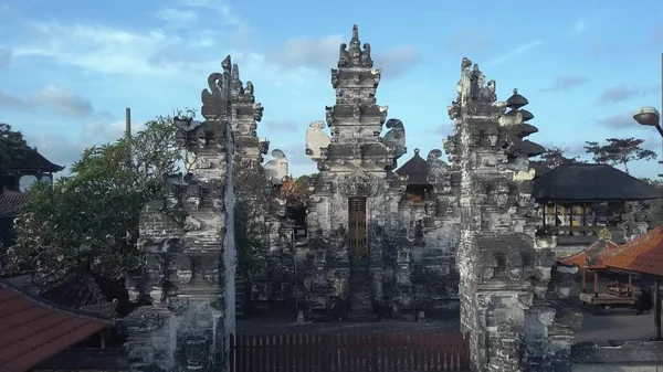 Templo en bali indonesia —  Fotos de Stock