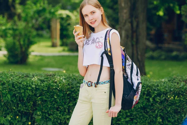 Young model on the street — Stock Photo, Image