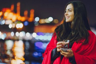 Istanbul'da çay içme kız