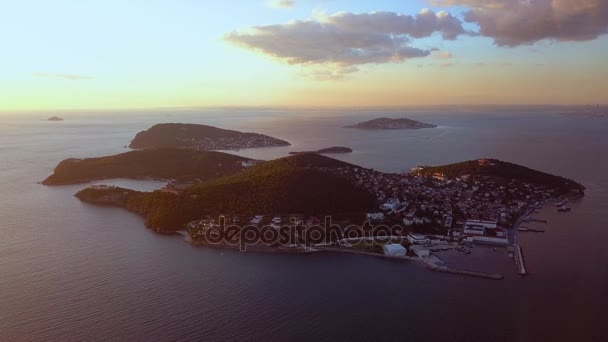 Pemandangan pulau pangeran di Istanbul Turki — Stok Video