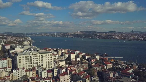 Ζωντανή Κωνσταντινούπολη Τουρκία σε μια ηλιόλουστη ημέρα — Φωτογραφία Αρχείου