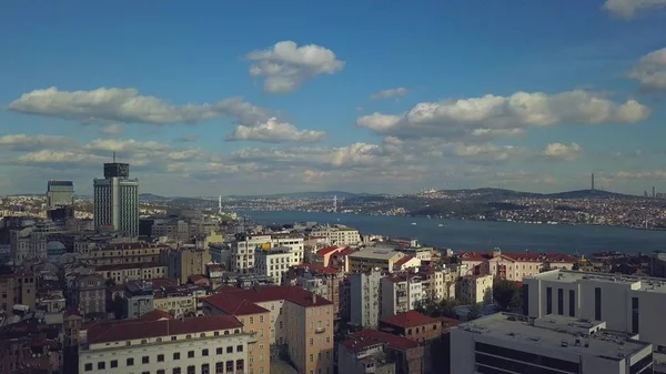 Ζωντανή Κωνσταντινούπολη Τουρκία σε μια ηλιόλουστη ημέρα — Φωτογραφία Αρχείου