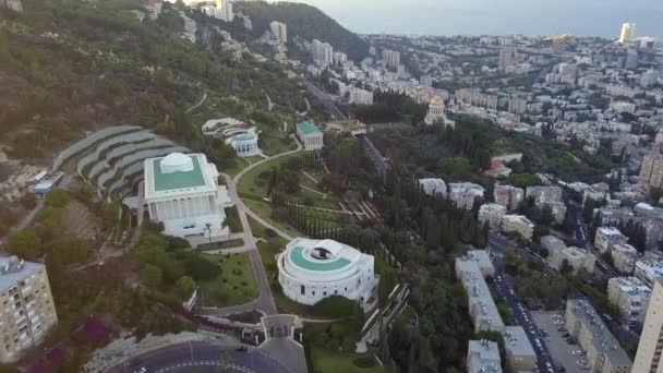 Flyover of a park in israel during the summer — Stock Video