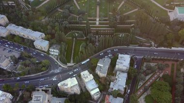 İsrail bir parkta yaz aylarında köprü