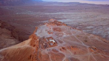 üstgeçidin çöl ölü deniz tarafından