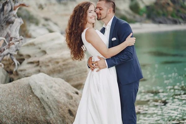 Grooms in nature — Stock Photo, Image