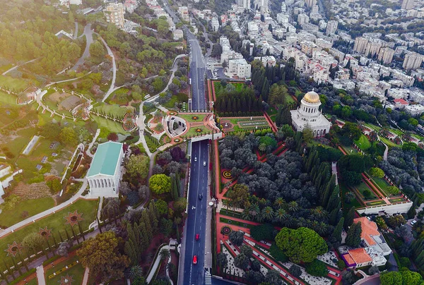 Flyover of the gardens in Haifa — Stock Photo, Image