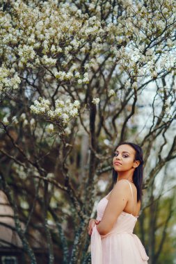 Afrikalı-Amerikalı genç kız