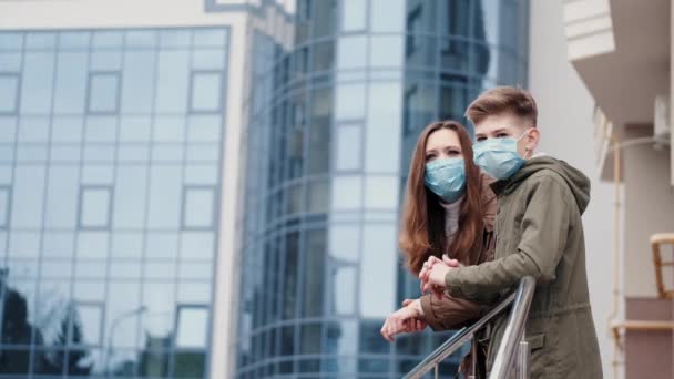 Mother and son are wearing masks — Stock Video