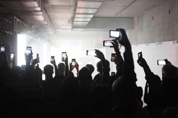 Crowd People Phones — Stock Photo, Image