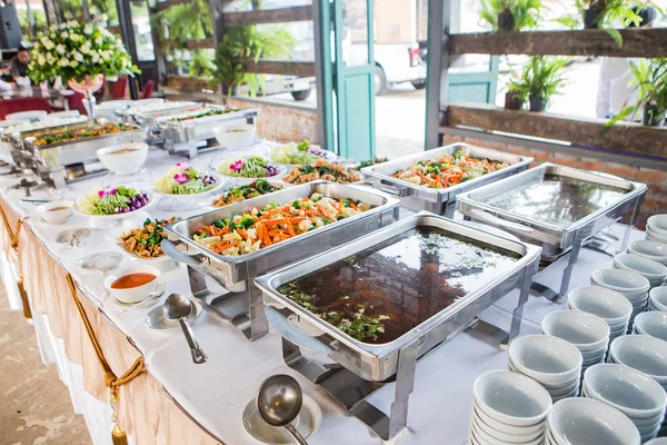 Vele soorten van Thais eten in partij — Stockfoto