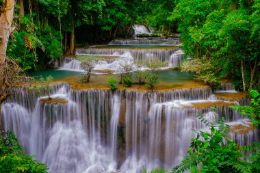Huai Mae Kamin Şelalesi Kanchanaburi, Tayland