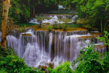 Huai Mae Kamin Şelalesi Kanchanaburi, Tayland