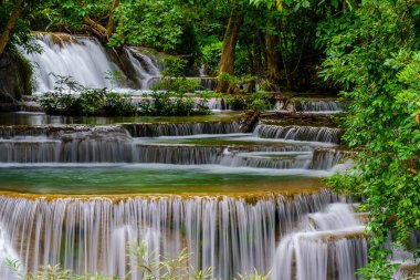 Huai Mae Kamin Şelalesi Kanchanaburi, Tayland