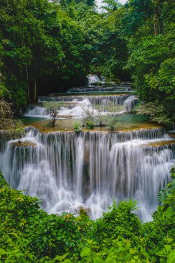 Huai Mae Kamin Şelalesi Kanchanaburi, Tayland