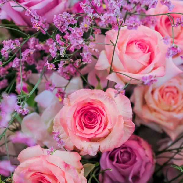 結婚式のシーンのための美しい花の背景 — ストック写真