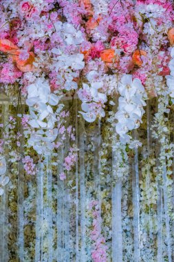 Düğün sahnesi için güzel çiçek arkaplanı