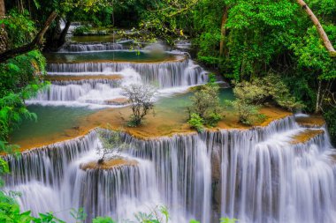 Huai Mae Kamin Şelalesi Kanchanaburi, Tayland