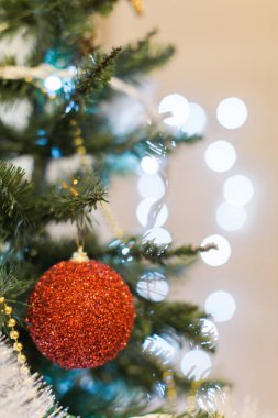 Madalyalı Noel ağacı