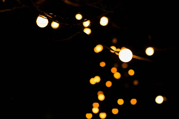 Weihnachtsbeleuchtung oder Weihnachtsdekoration Hintergrund — Stockfoto