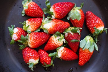 taze kırmızı çilek