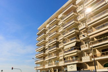 Yunanistan 'da balkon ve binalar