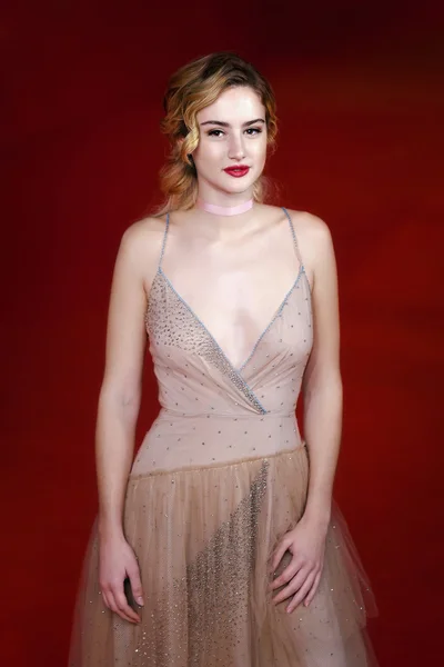 Grace Van Patten on the red carpet — Stock Photo, Image