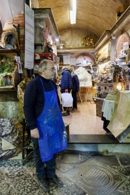 atölye ve Napoli'de cribs satışı