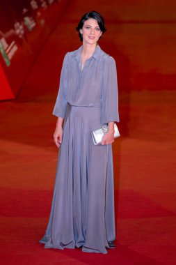 Barbara Ronchi, 14. Roma 'nın kırmızı halısına katılıyor. 