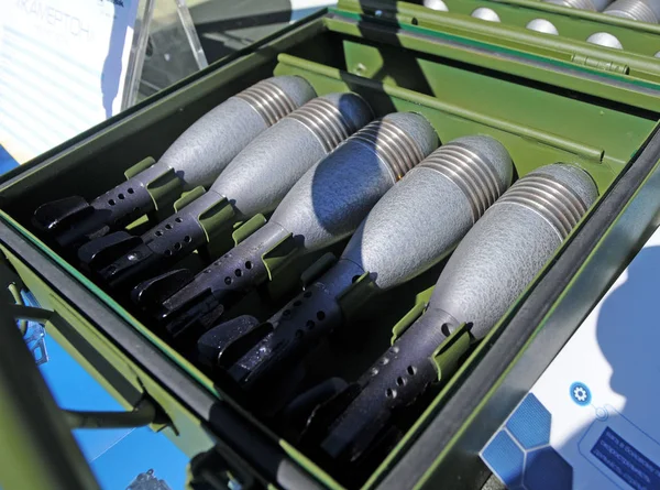 Mina için 60-mm havan 