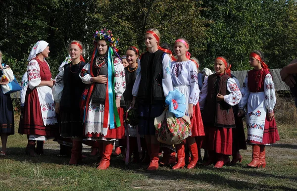 Festival Höst Bröllop National Museum Folk Arkitektur Och Livet Pirogovo — Stockfoto