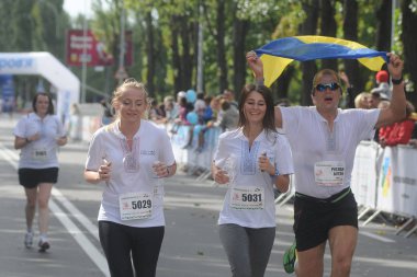 24 Ağustos 2017 'de Kiev' de Bağımsızlık Günü nakışlarına katılanlar