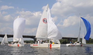 Kiev Açık Yelkencilik Şampiyonası Kiev 'de, 26 Ağustos 2017, Platu 25 yat sınıfında.