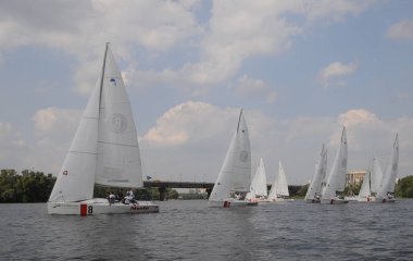 Kiev Açık Yelkencilik Şampiyonası Kiev 'de, 26 Ağustos 2017, Platu 25 yat sınıfında.