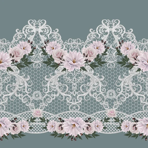 Bordure sans couture. Tissage ajouré délicat, fond argenté, dentelle brillante, arabesques vintage à l'ancienne. Bordure décorative. Bouquets de roses pastel rose . — Photo