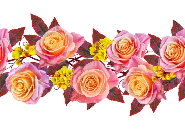 Garland, a bouquet of delicate pink and yellow roses, bright red flowers. Floral horizontal border. Seamless pattern. Isolated on white background. — Stock Photo, Image