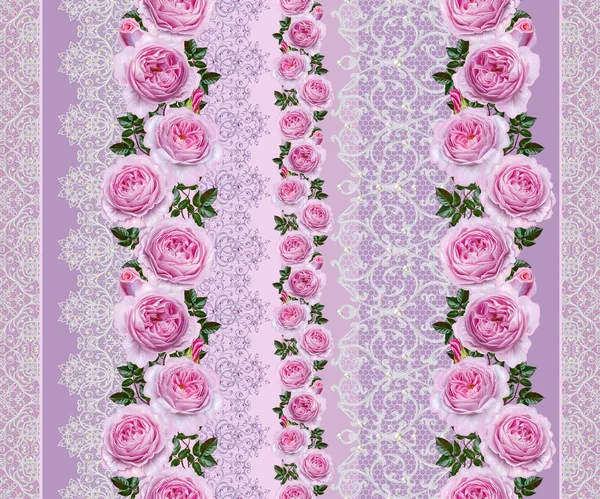 シームレス パターンの境界線。繊細な織りの透かし彫りシルバー背景、光沢のあるレース、ビンテージの古いスタイルのアラベスク。装飾的なエッジング。ピンクのパステル調のバラの花束花ガーランド — ストック写真