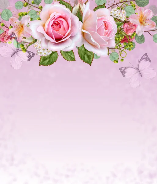 Floraler Hintergrund. Girlanden aus Blumen, zartrosa Rosen, Beeren und Blättern. Grußkarte, Einladung, Visitenkarte. — Stockfoto