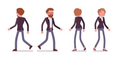 Genç gülümseyen yürüyen erkek ve kadın Yöneticisi kümesi