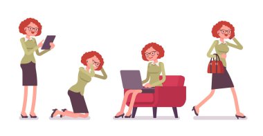 Ofis sahneleri ile meşgul kadın ofis çalışanı