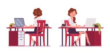 Seksi sekreter masa başında çalışma