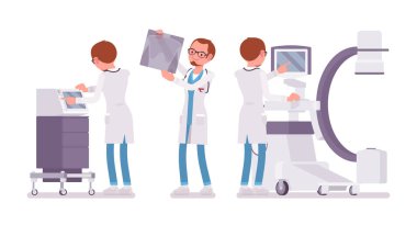 Erkek doktor röntgenliyor