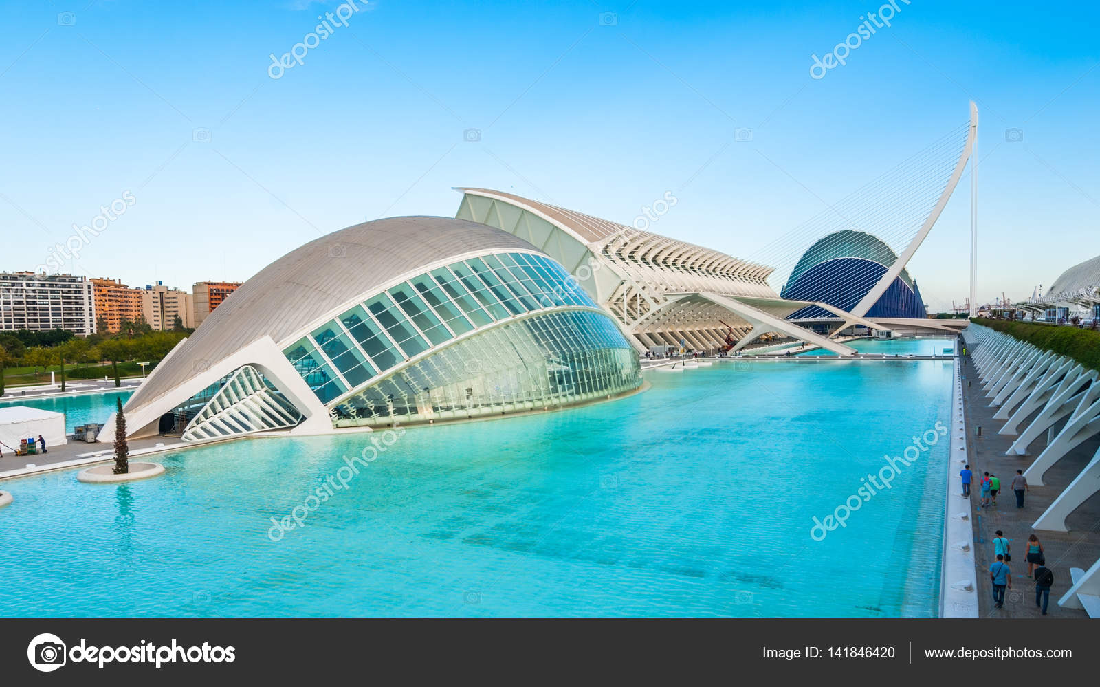 Lhemisferic nella città delle arti e delle scienze di valencia in ... Citta delle arti e delle scienze di valencia