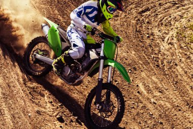 Profesyonel kir Bisiklet binici 