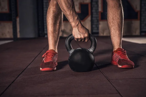 Crossfit kettlebell formação — Fotografia de Stock